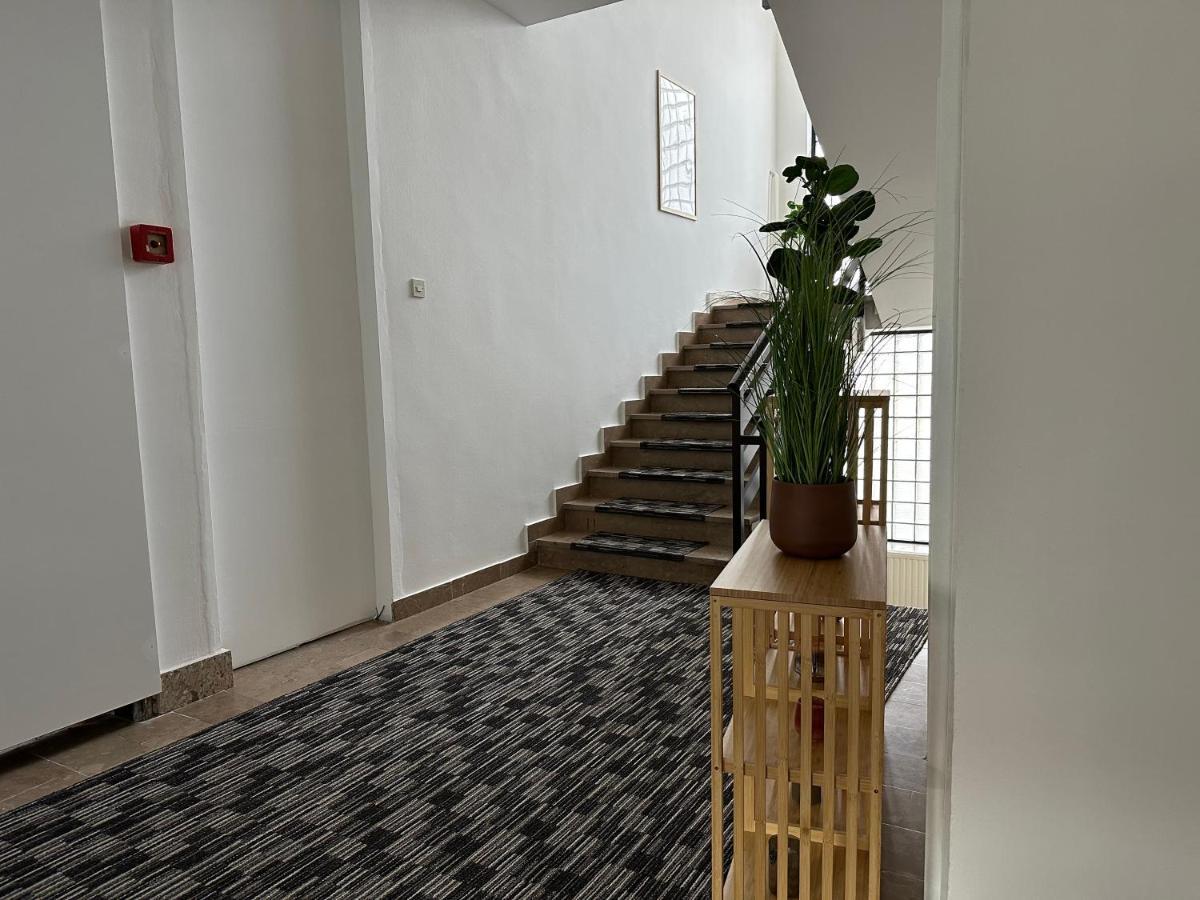 Royal City Apartments ไยเซ ภายนอก รูปภาพ